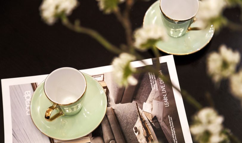 精致而不離開生活 樸素但使自己無暇